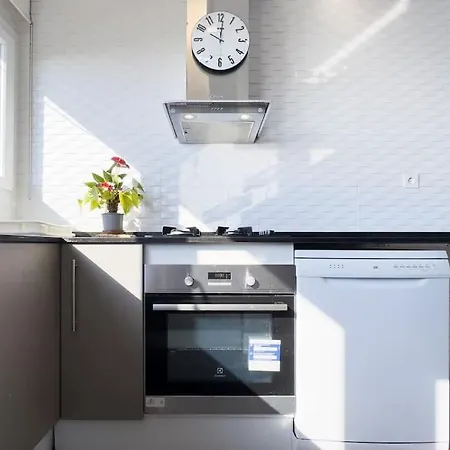 Vikor Apartment